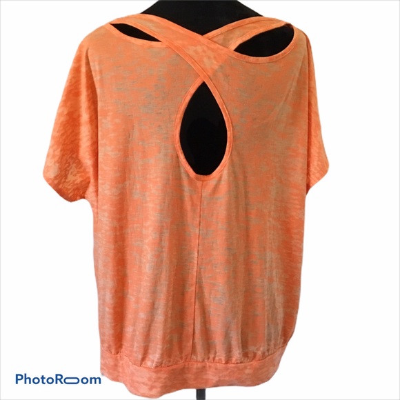 Beverly Drive floral print front criss cross back - Picture 5 of 7